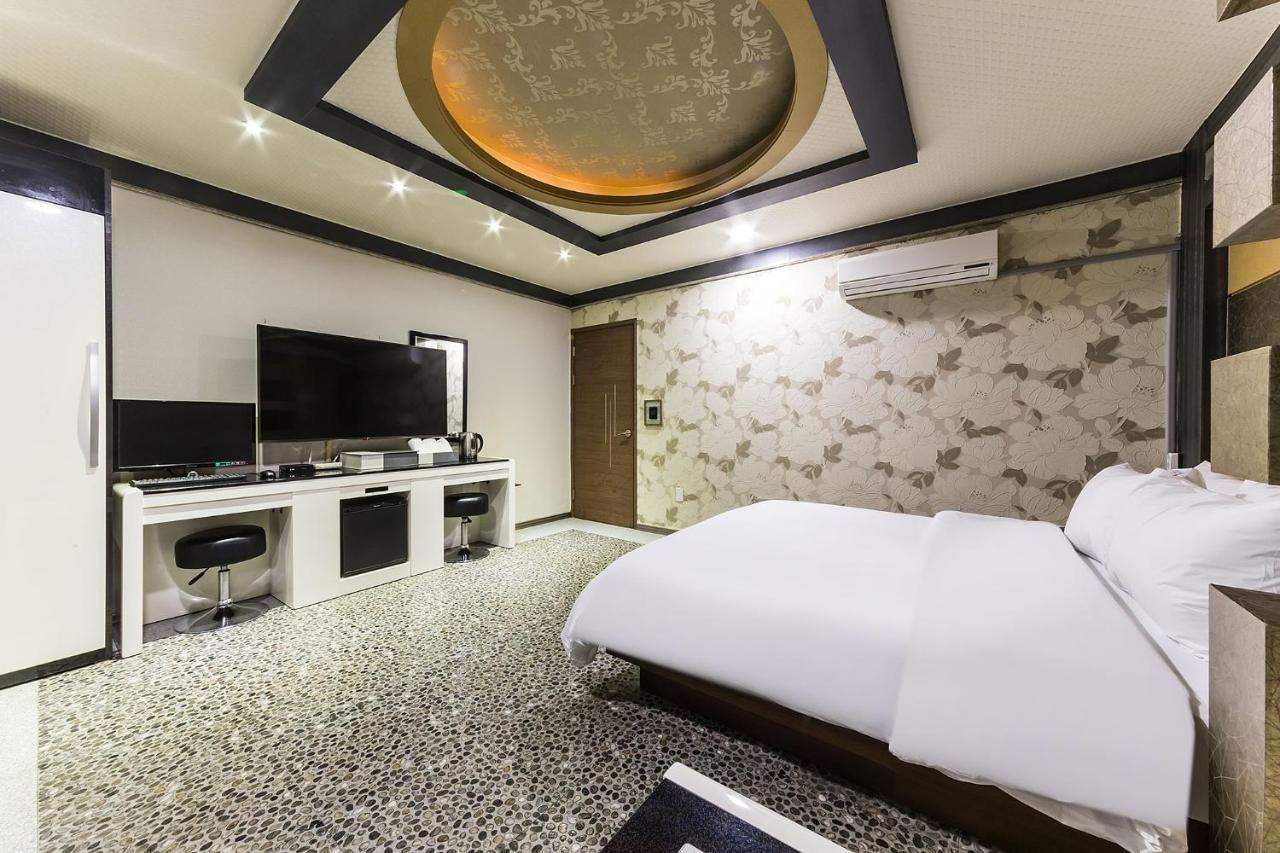 Millennium Hotel Kojang Kültér fotó